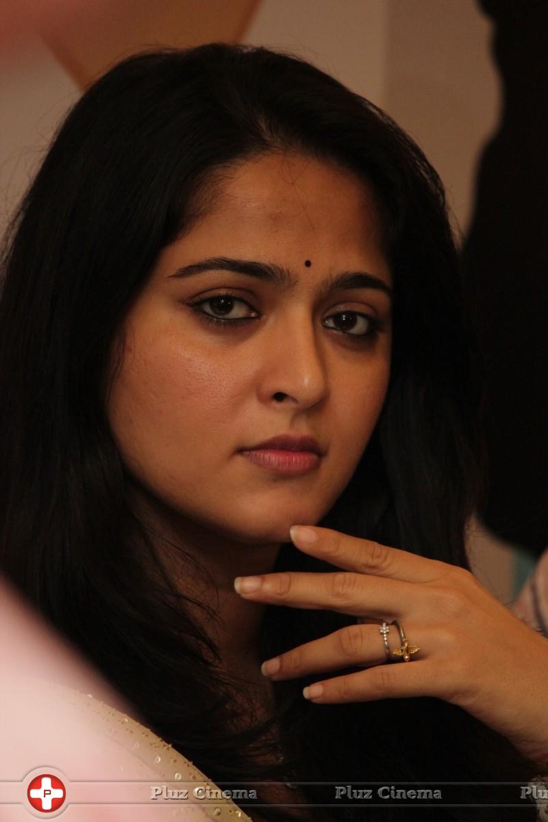 Anushka Shetty - Anushka Shetty at TeachAids Press Meet Stills | Picture 652082